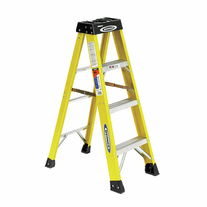 Picture of Werner - 4' Grade 1A Fiberglass Stepladder   CCT-6104CA